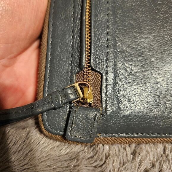 Tory Burch long zip wallet - Picture 7 of 16